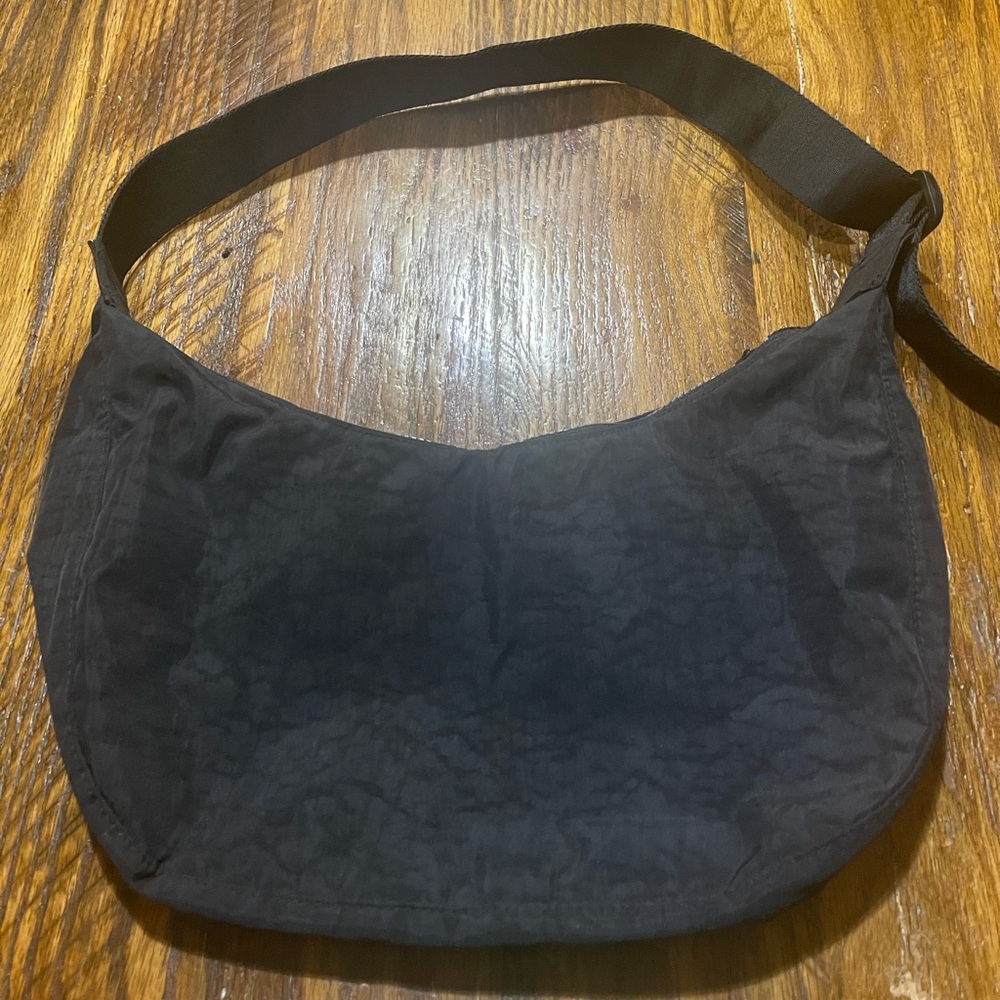Baggu Medium Crescent Bag